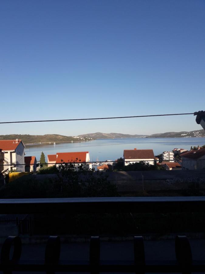 Apartment Papak Trogir Exterior photo